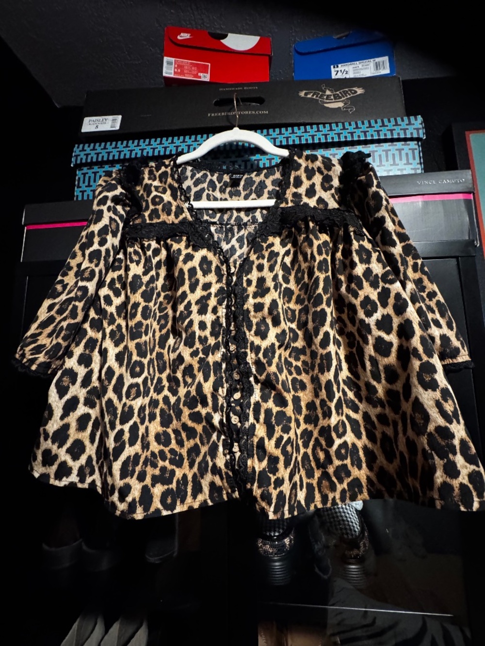 Cute leopard top!!
